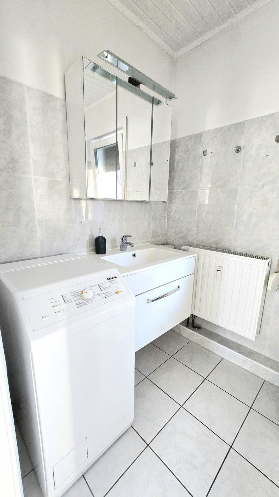 Schoene 3-Zimmer Wohnung In Hemelingen Bremen Ngoại thất bức ảnh
